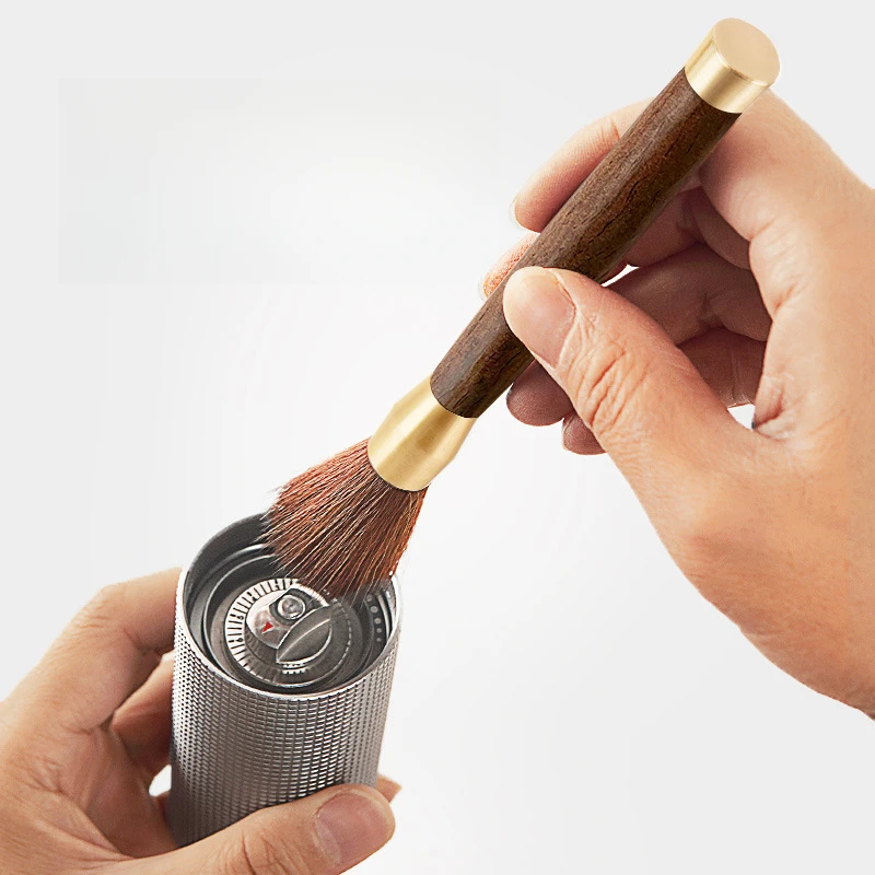 แปรงทำความสะอาดเครื่องบดกาแฟ 1 - Blush Brush Kabuki บทวิจารณ์และราคา
