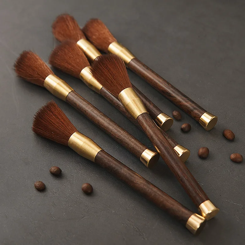 แปรงทำความสะอาดเครื่องบดกาแฟ 1 - Blush Brush Kabuki บทวิจารณ์และราคา