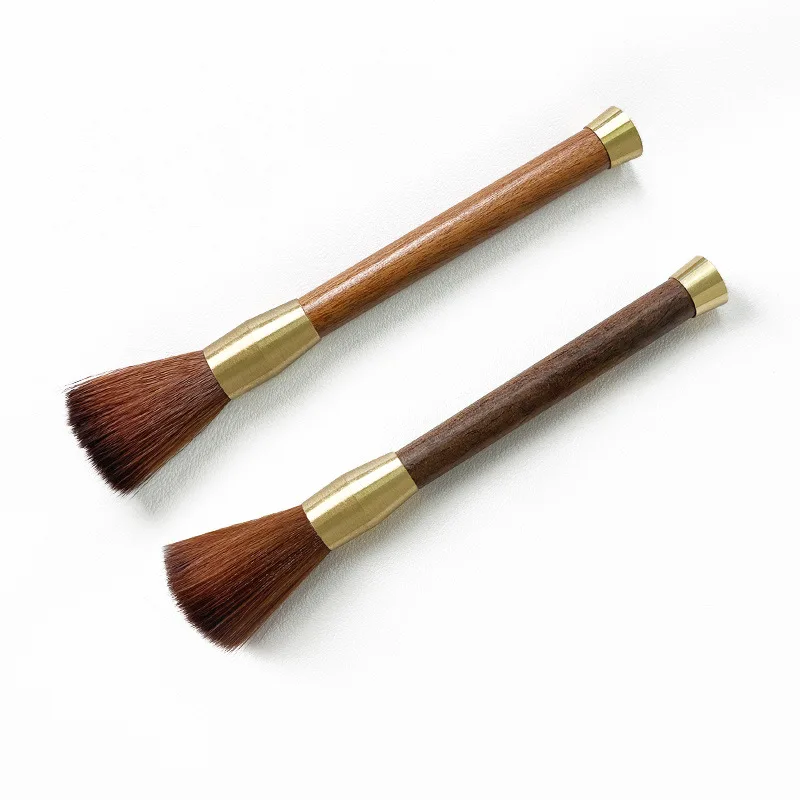 แปรงทำความสะอาดเครื่องบดกาแฟ 1 - Blush Brush Kabuki บทวิจารณ์และราคา
